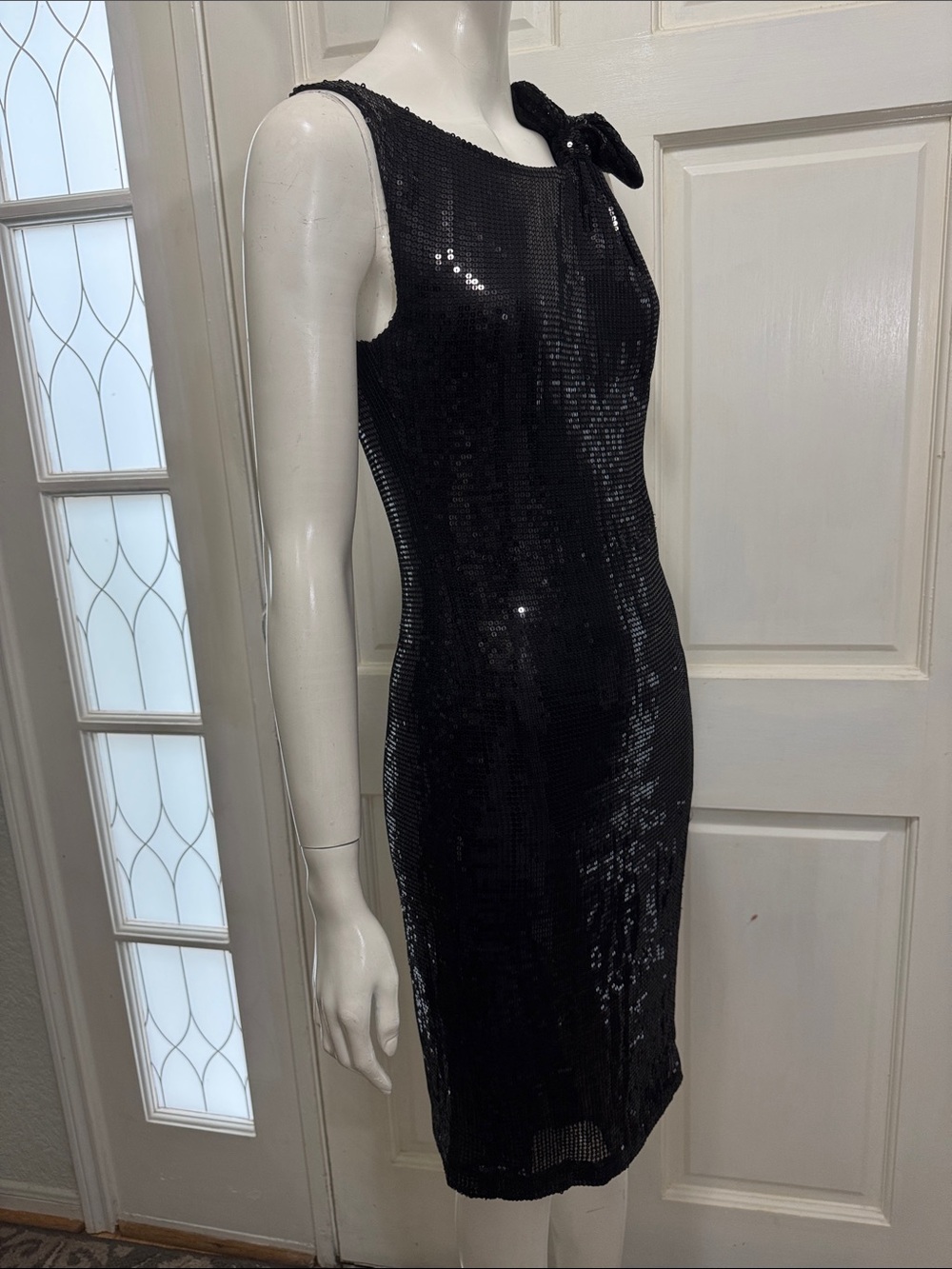 Tory Burch Black Sequin One-Shoulder Dress with Bow Size 4 - Picture 6 of 11